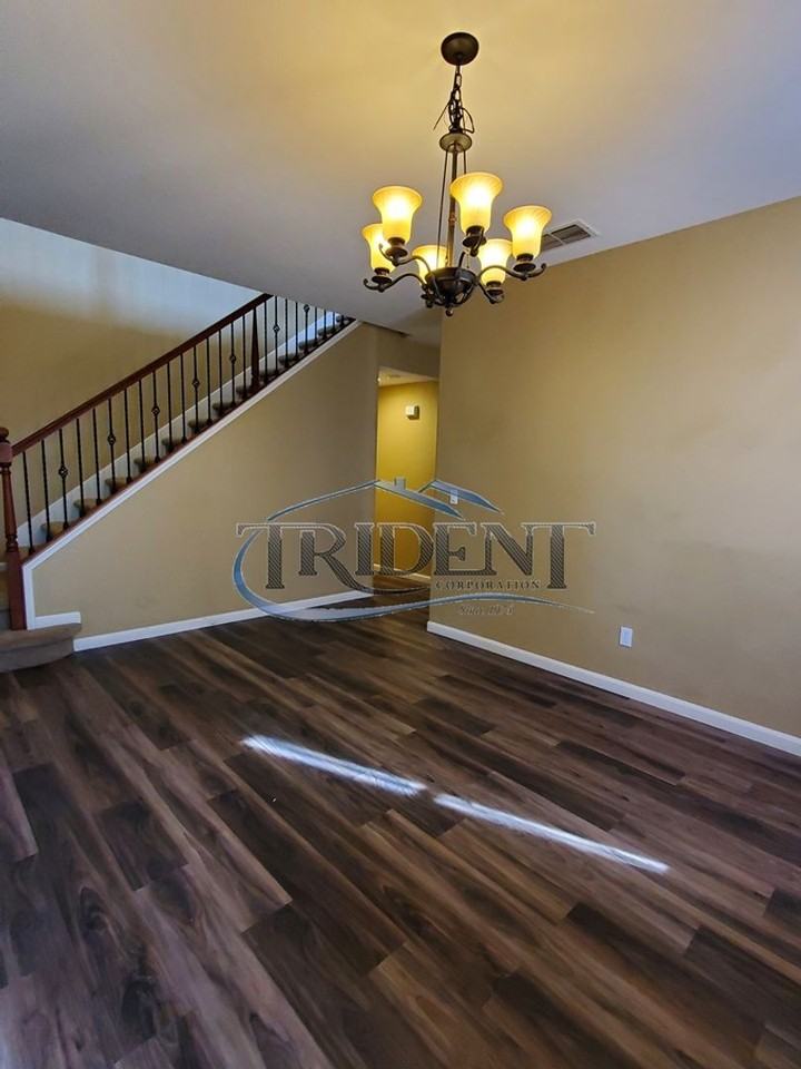 1862 Waterfall Dr - Photo 6 of 26