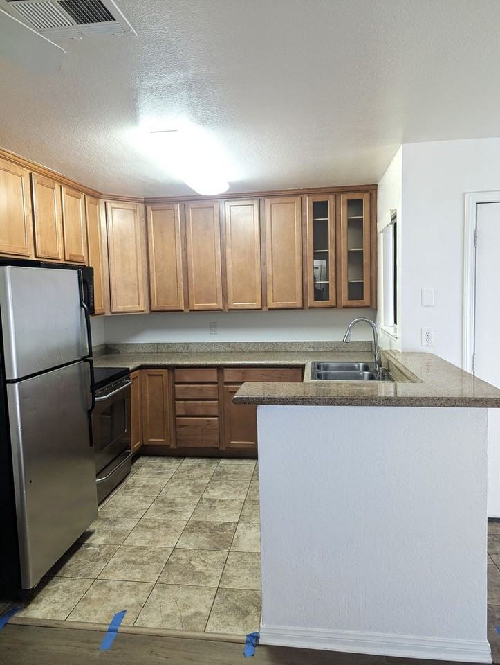 3715 Tallyho Dr #46 - Photo 4 of 5