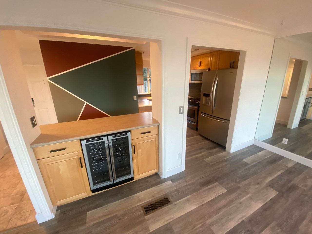 909 Fassler Ave - Photo 2 of 20