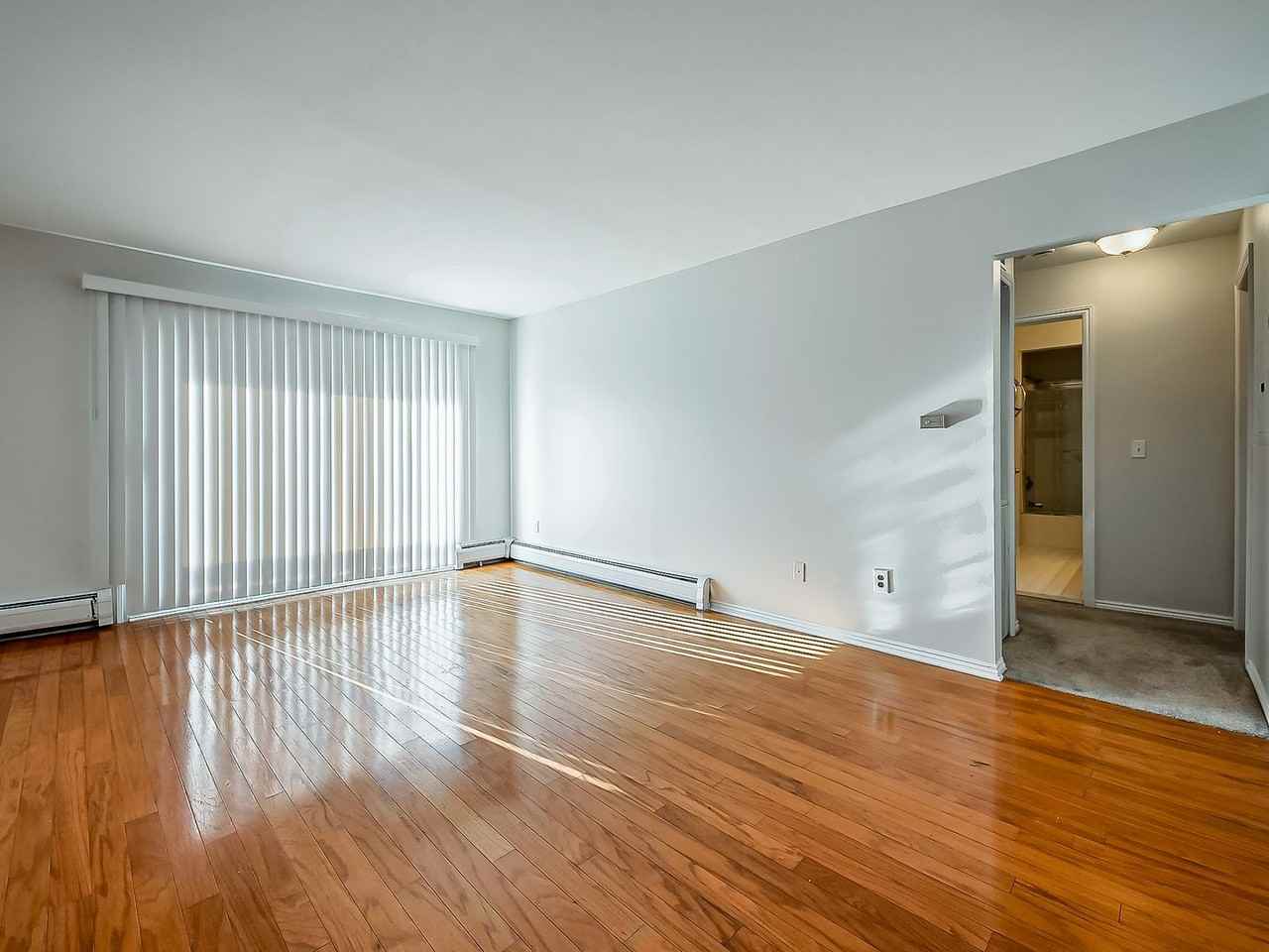 2440 Parmenter Blvd - Photo 7 of 28