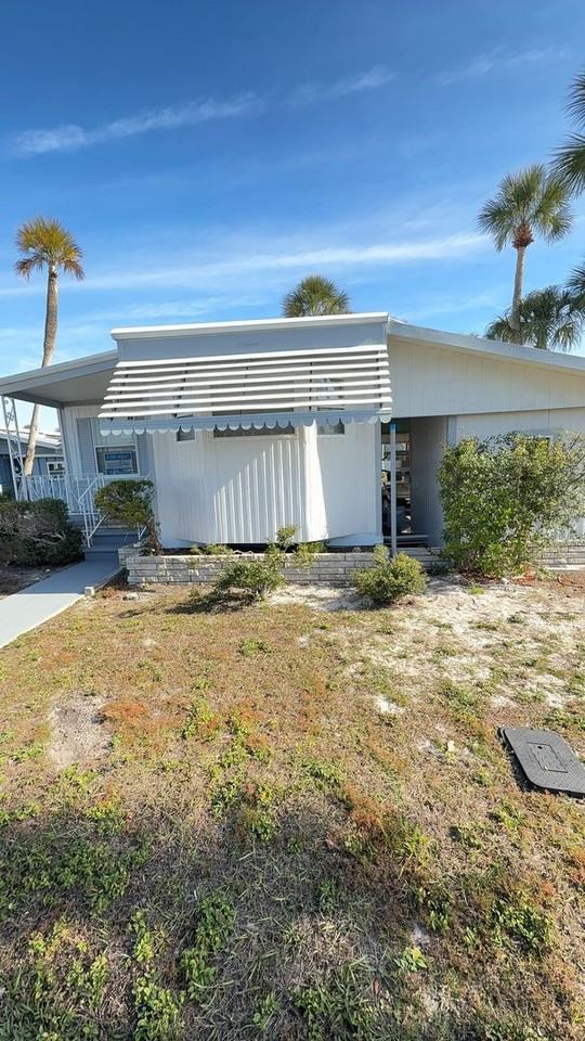 4851 W Gandy Blvd #L27 - Photo 2 of 38