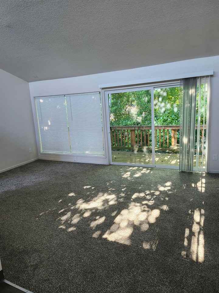 Fairway Downs - Photo 2 of 31