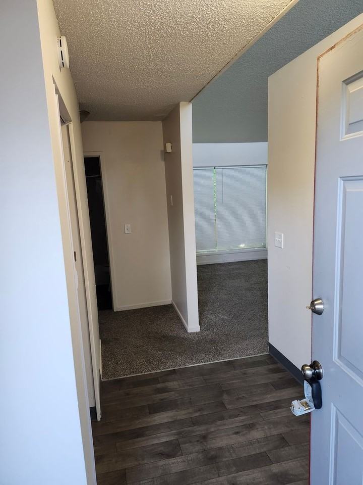 Fairway Downs - Photo 5 of 31