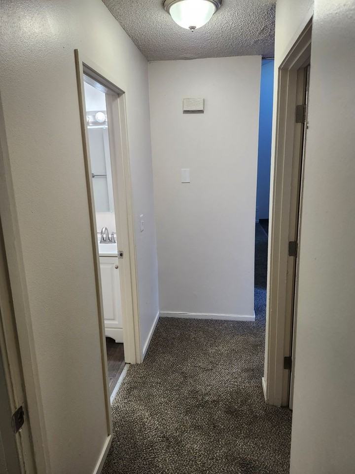 Fairway Downs - Photo 6 of 31