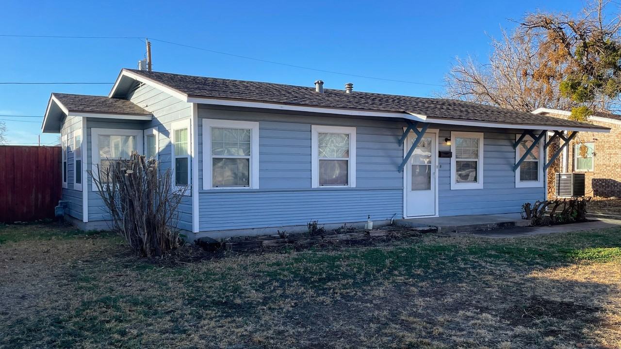 2250 Sunset Ave - Photo 2 of 17