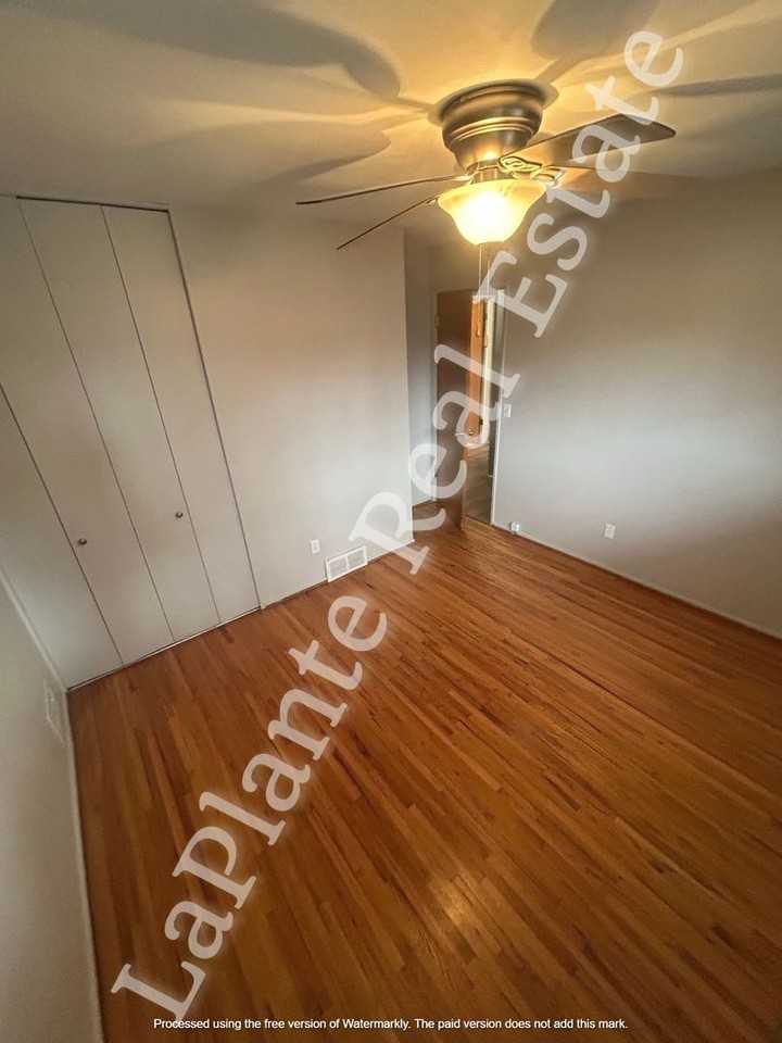 1409 Bradshaw Ct - Photo 5 of 18