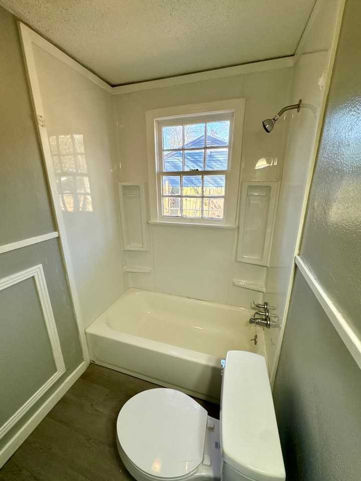 1503 Clover St - Photo 6 of 6