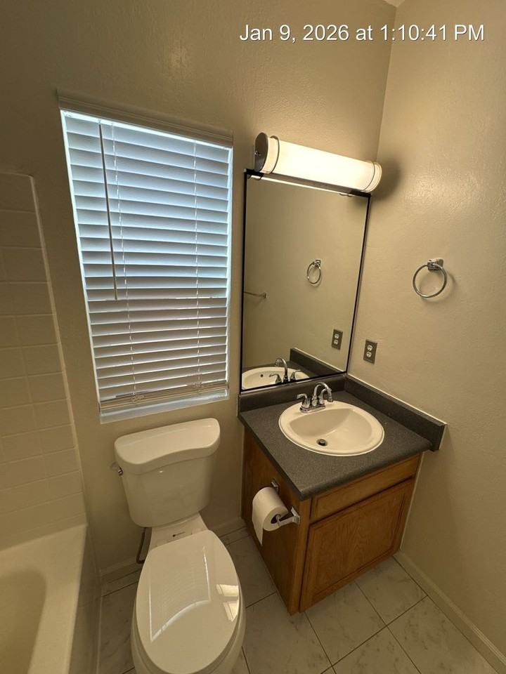 816 W Loyola Ave - Photo 2 of 37