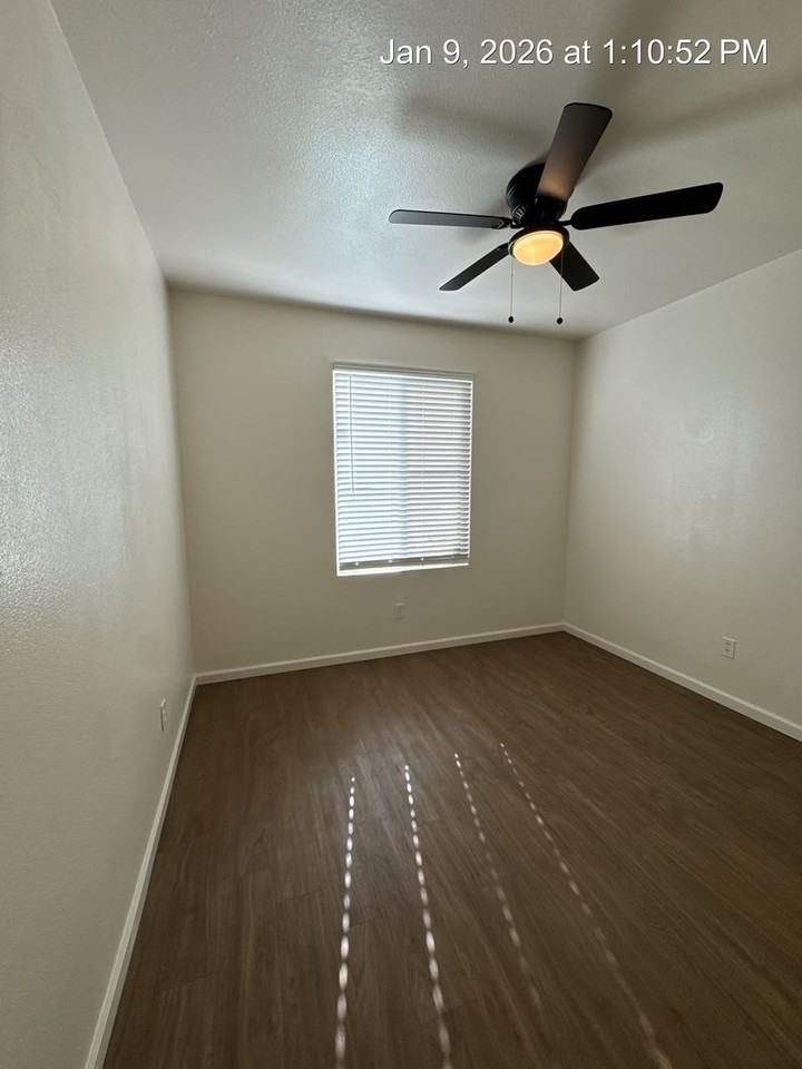 816 W Loyola Ave - Photo 6 of 37