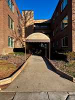 featured image of 1501 Summitview Ave