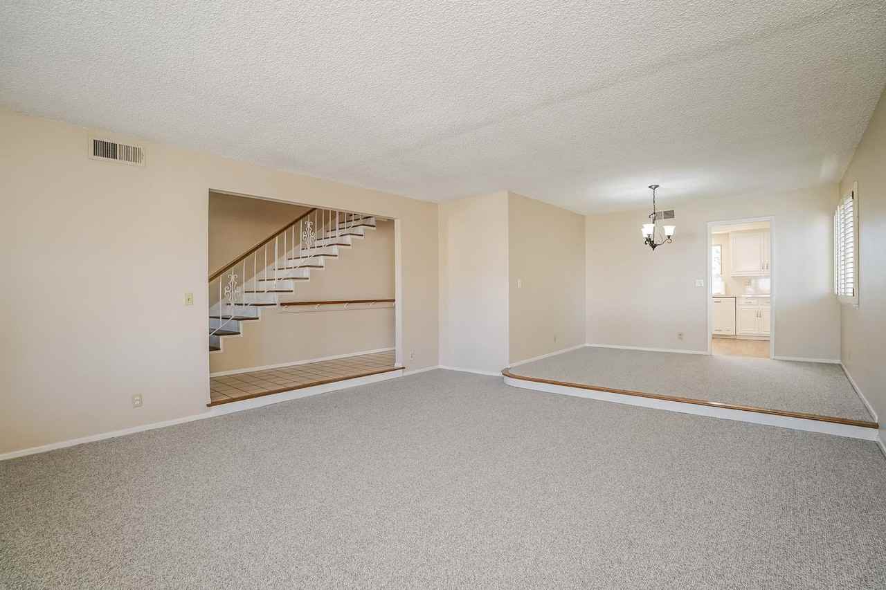 10612 Rose Cir - Photo 2 of 35