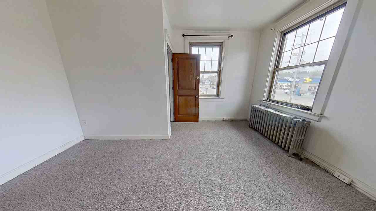 1303 Mount Rose Ave - Photo 6 of 10