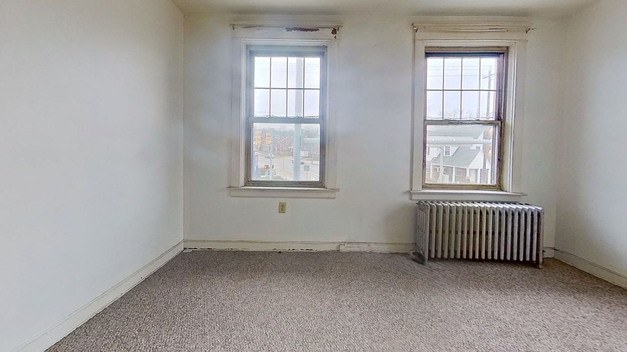 1303 Mount Rose Ave - Photo 7 of 10