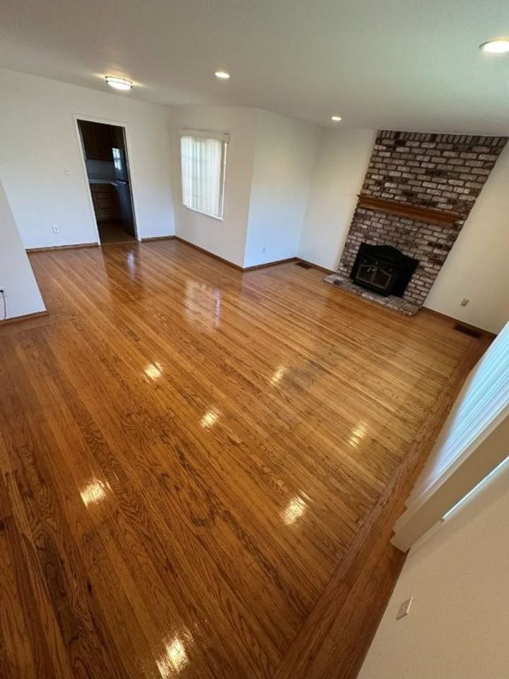 21101 Aspen Ave - Photo 2 of 23