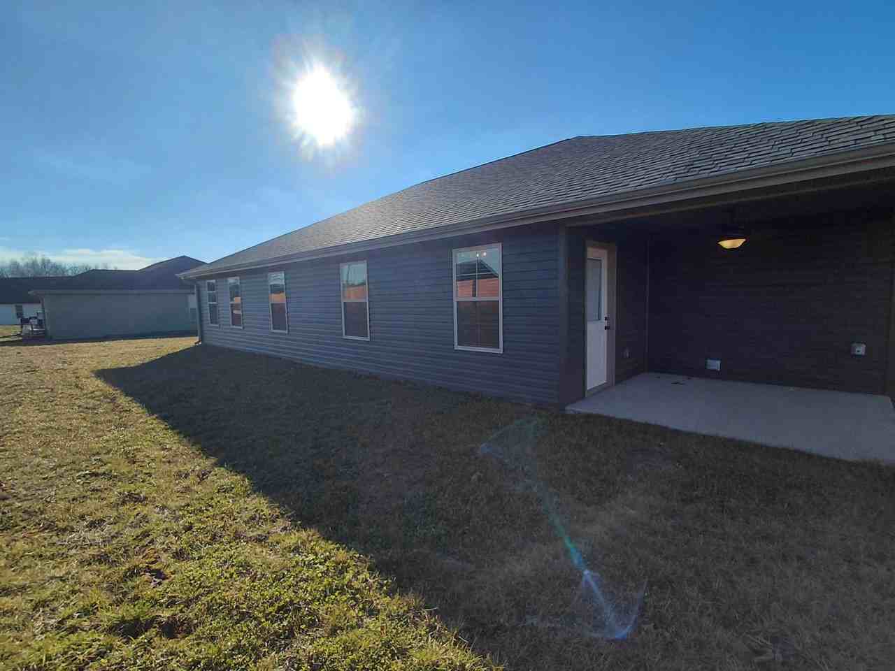 147 La Vista Dr - Photo 5 of 19