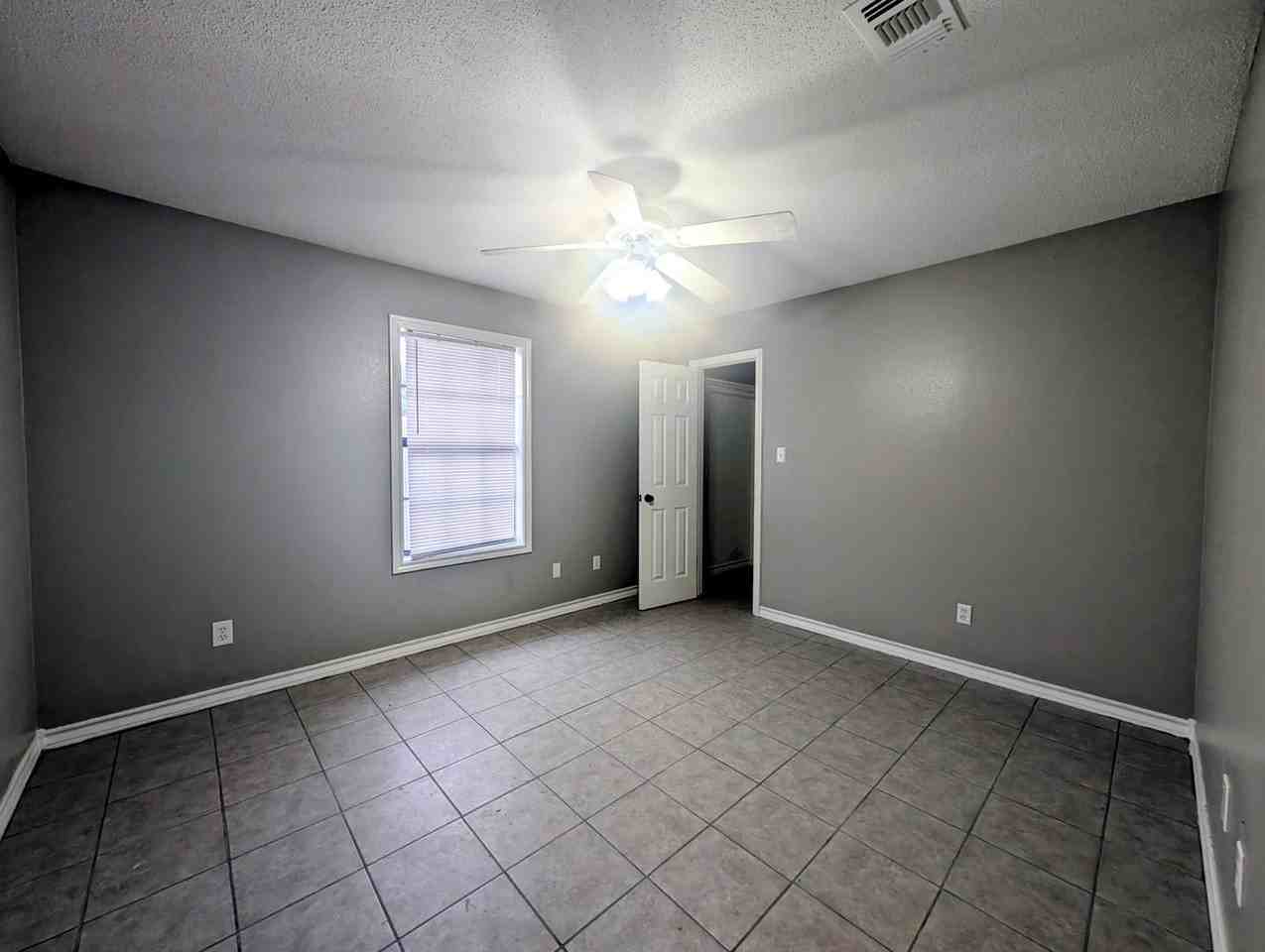 216 Apache Trl - Photo 3 of 6