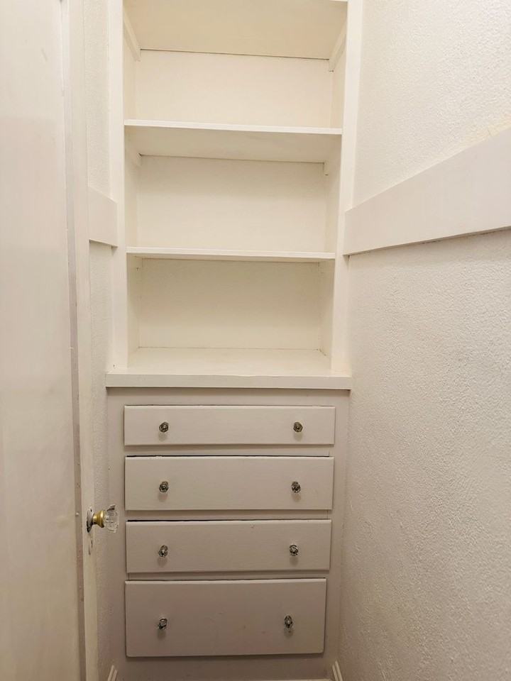 1841 E 4th St - Photo 7 of 12