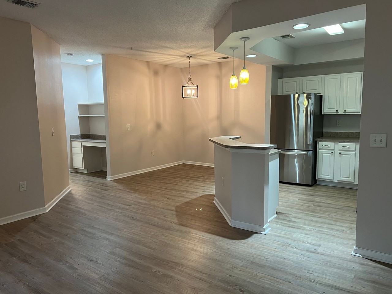 380 Marshland Rd #26 - Photo 7 of 30