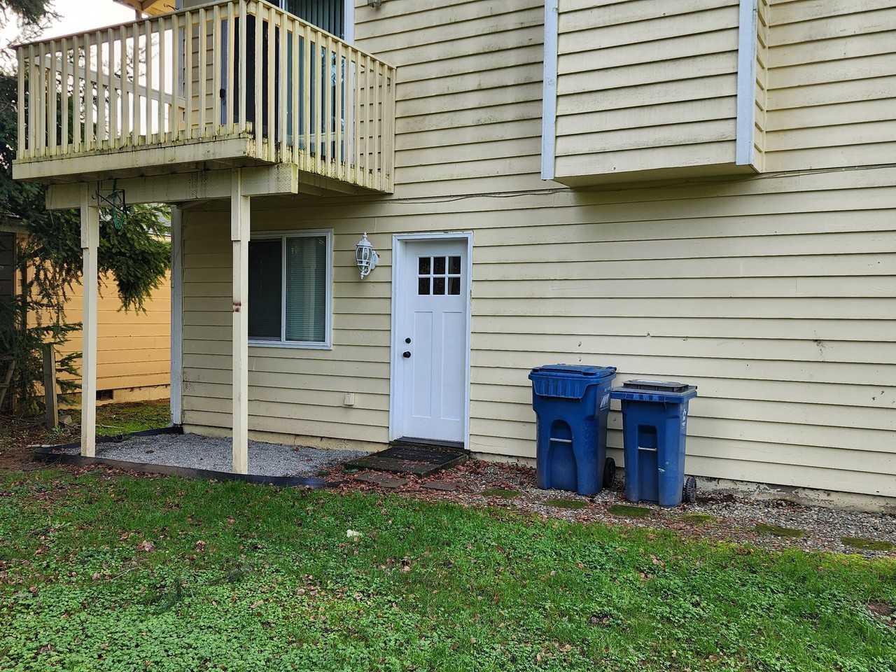 15611 179th Ave Se - Photo 2 of 10