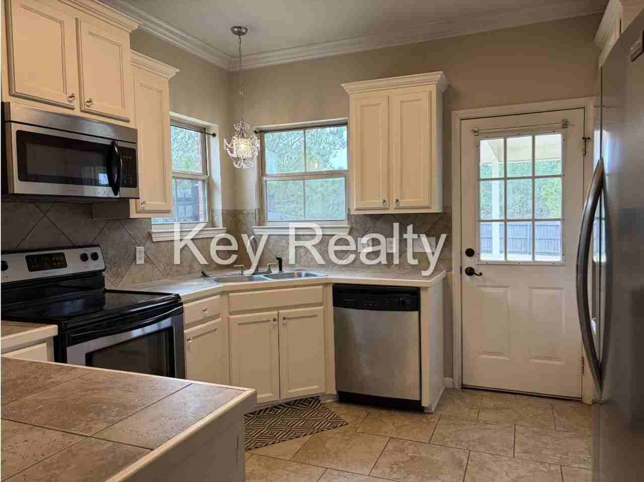 309 Crossridge Ave - Photo 5 of 12