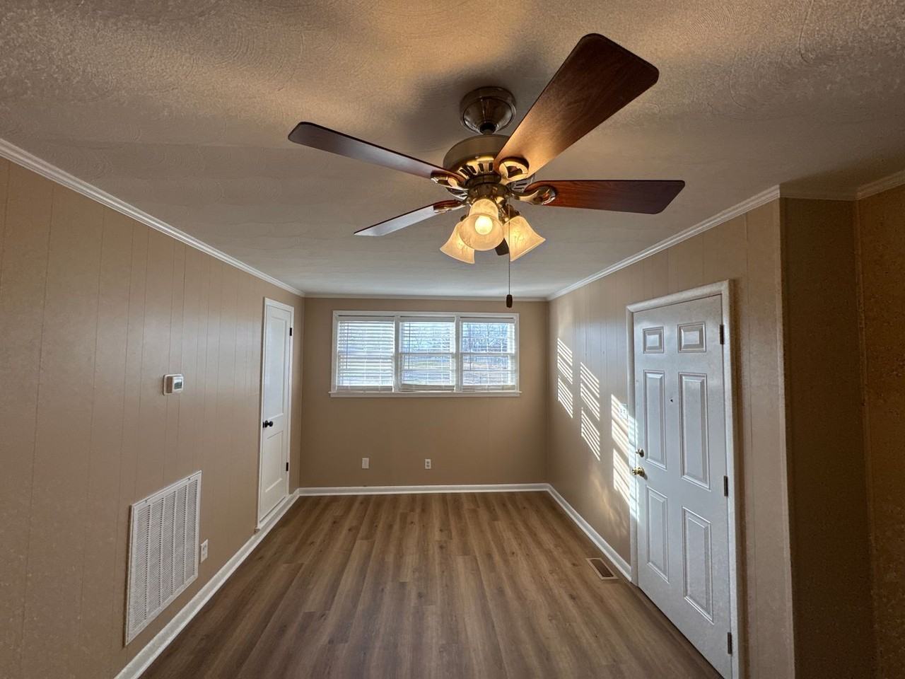 722 Minor St - Photo 3 of 14