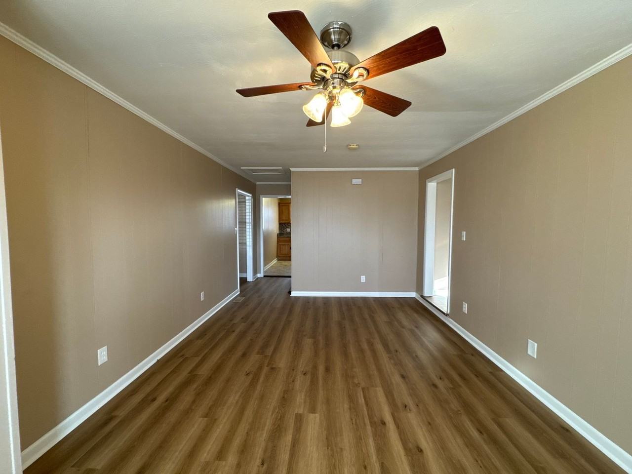 722 Minor St - Photo 4 of 14