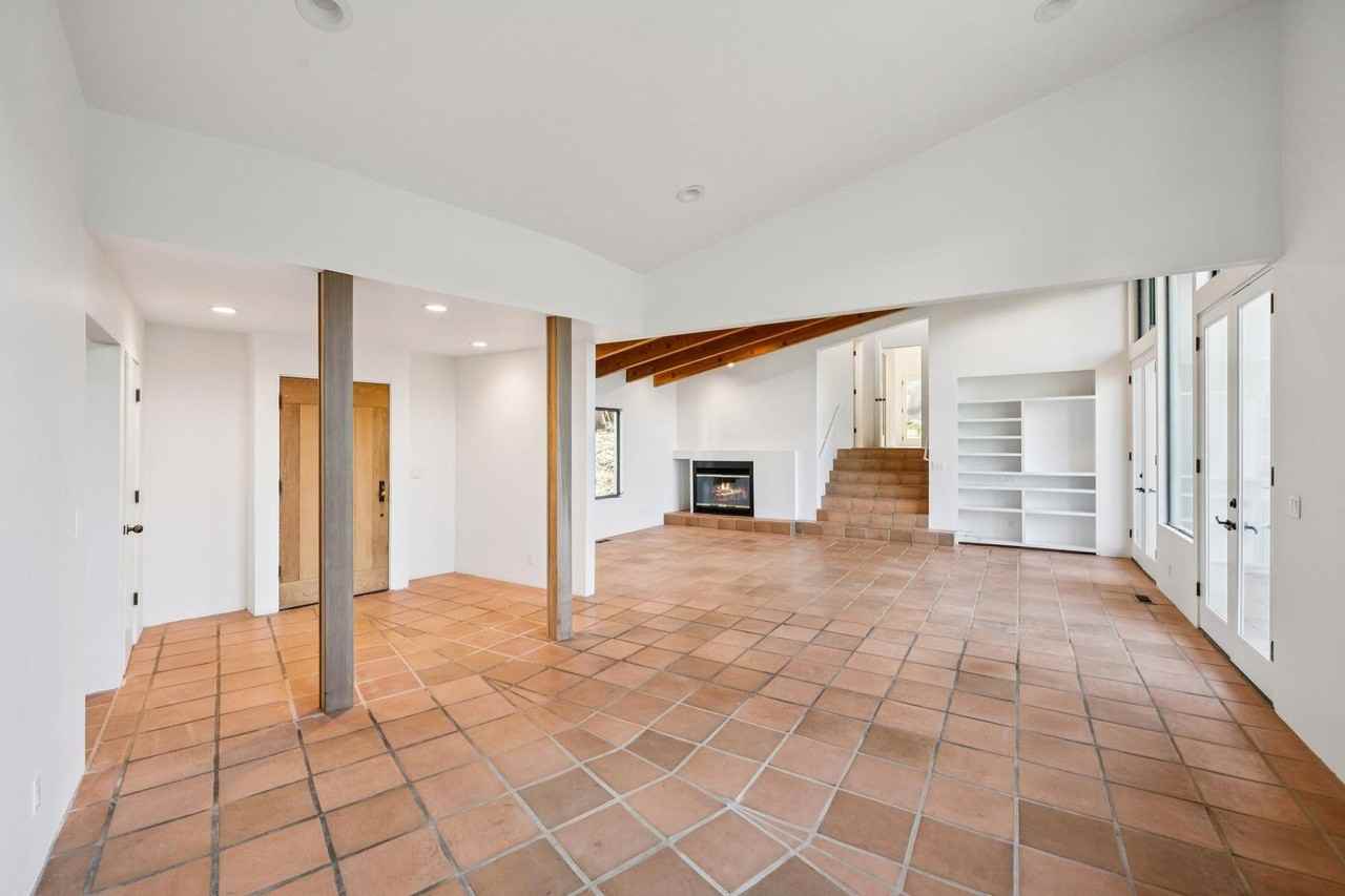 4660 Alpine Rd - Photo 3 of 39