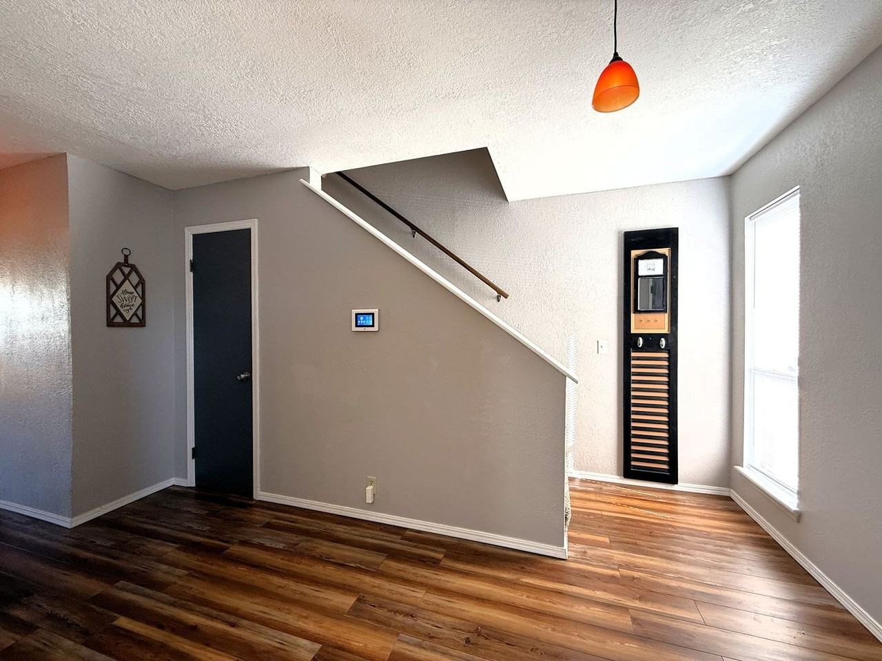 8081 Nw 23rd St - Photo 6 of 18