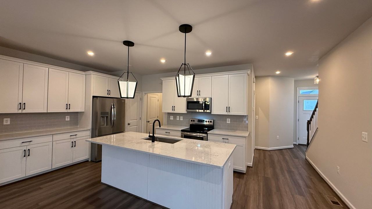 6518 Wild Orchid Ct - Photo 3 of 22