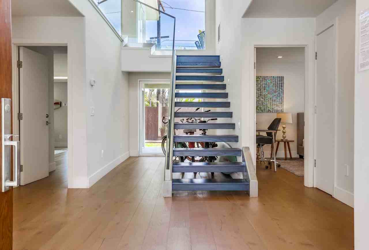 309 Colima Ct - Photo 4 of 45