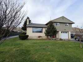 featured image of 1312 N Western Ave