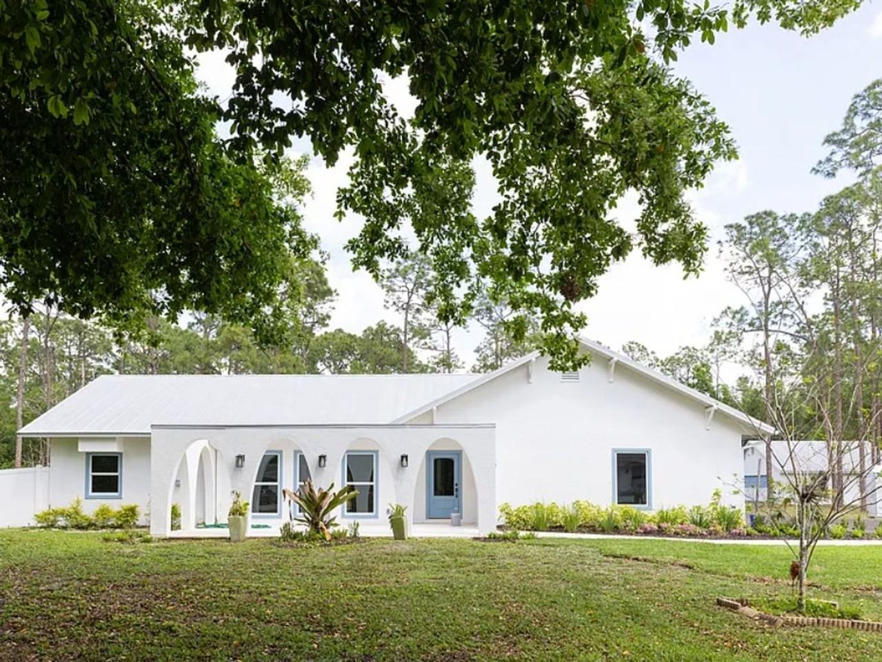 5588 Wendy Ln - Photo 2 of 37