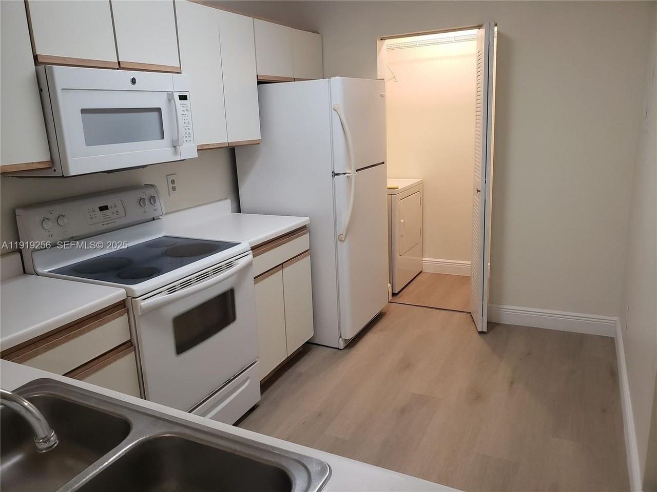 11277 W Atlantic Blvd - Photo 3 of 15