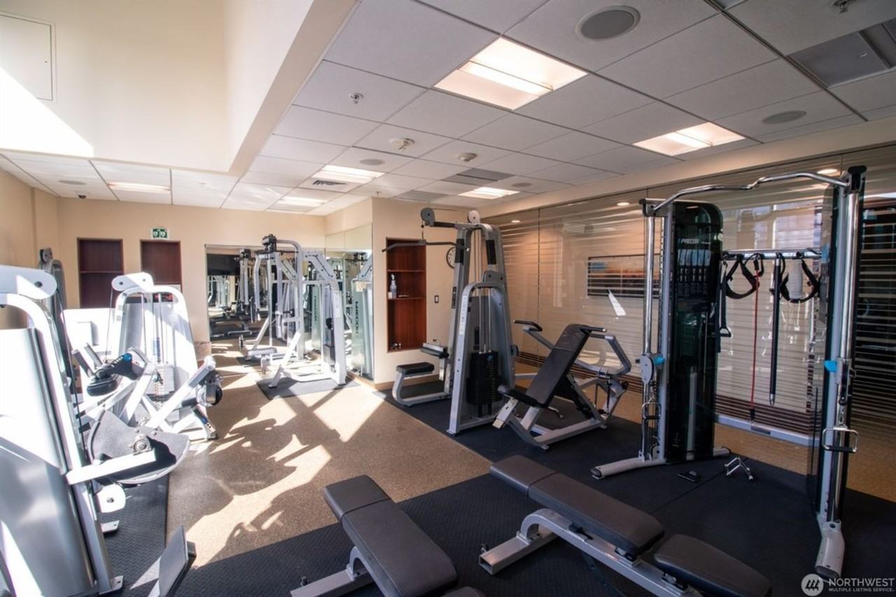 10700 Ne 4th St #1210 - Photo 7 of 28