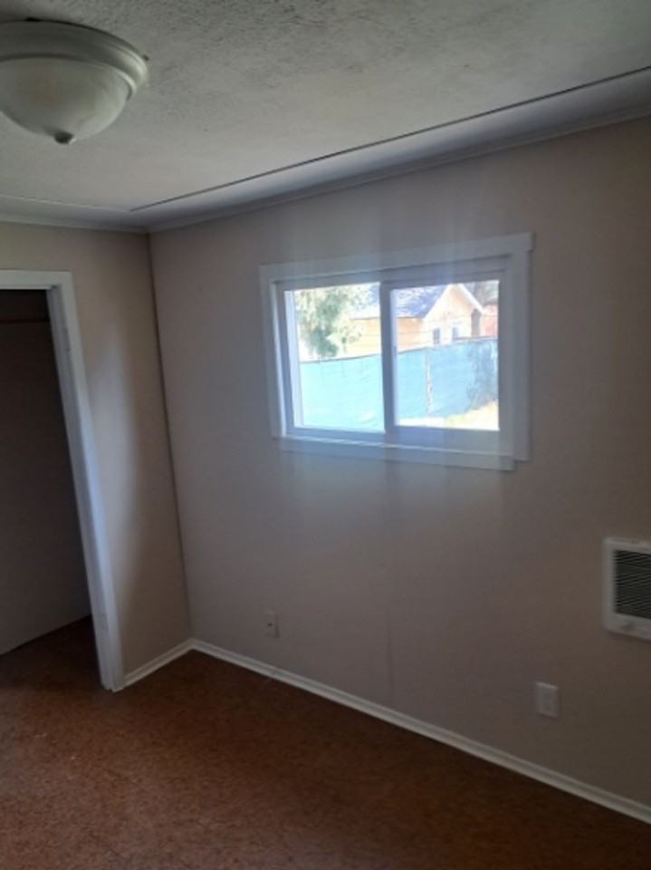 104 N Farr Rd - Photo 5 of 19