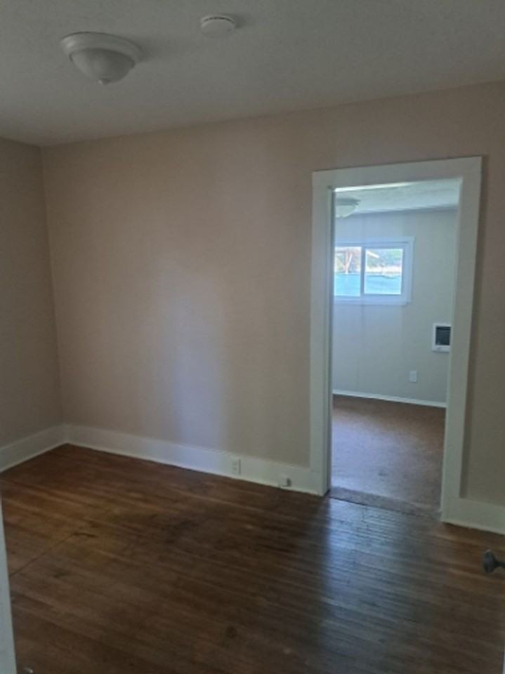 104 N Farr Rd - Photo 7 of 19