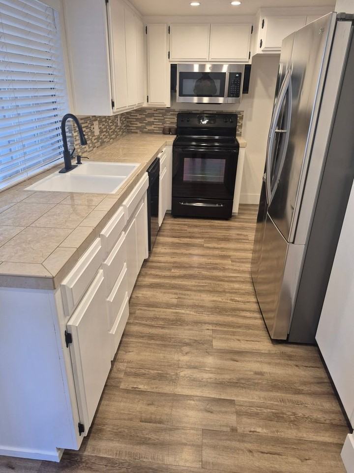 6054 Via Casitas - Photo 5 of 17