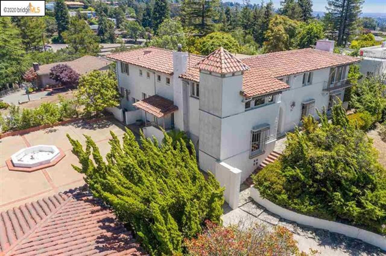 133 Bell Ave - Photo 2 of 50