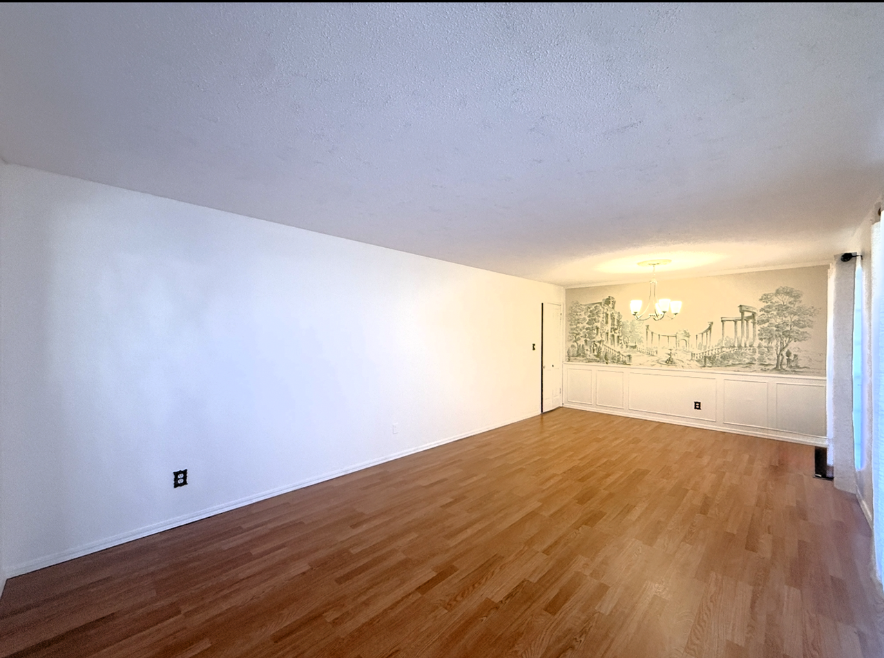 5005 Colfax Pl - Photo 5 of 26