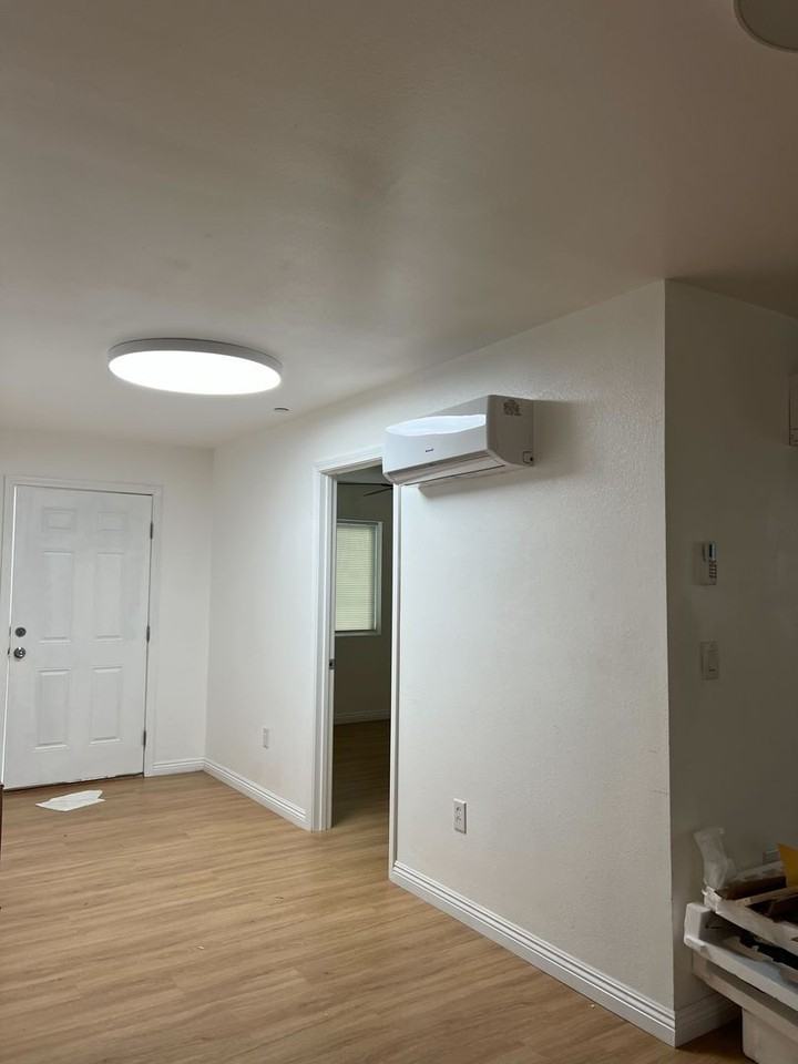 1906 Filson St UNITS A, B, C - Photo 5 of 24