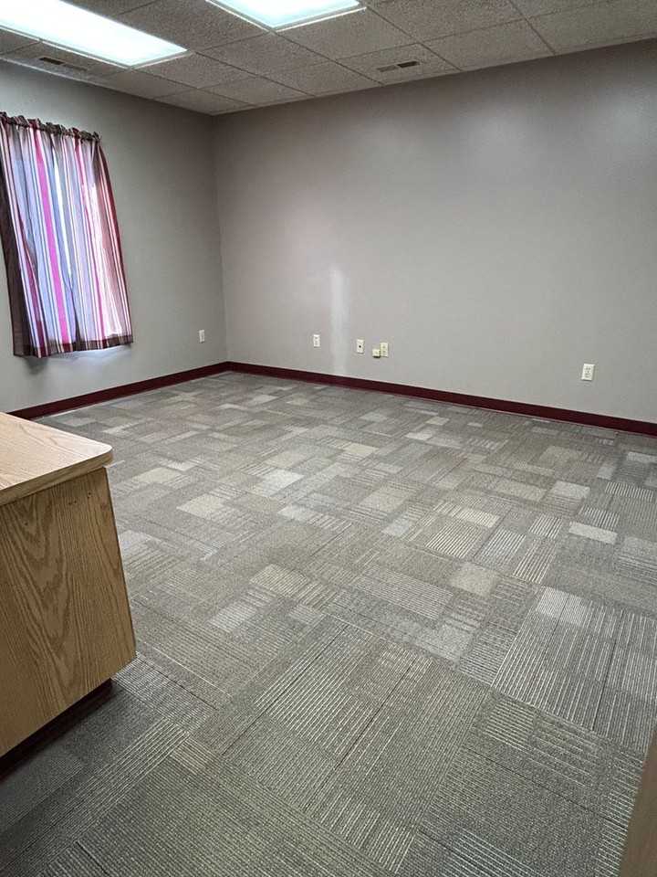 2125 Sims St - Photo 5 of 8