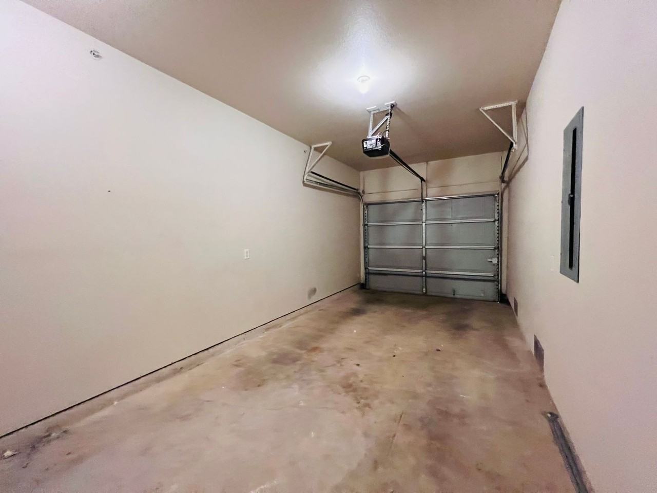 10718 Mathom Lndg - Photo 5 of 14