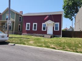 featured image of 222 N Park Ave