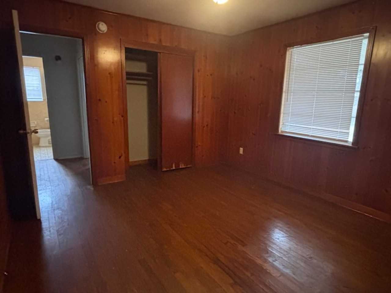 1612 Maria Dr - Photo 5 of 10