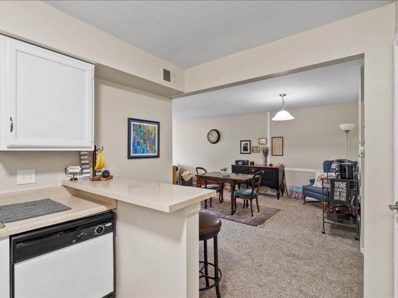 28-01 Mission Hill-Woodson - Photo 4 of 23