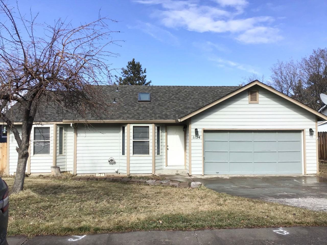 1154 Ne Ulysses Dr - Photo 3 of 29