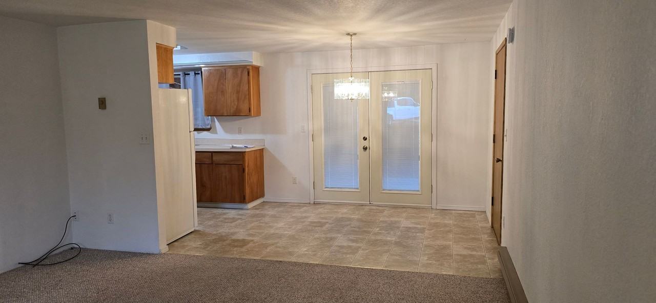 141 Sunburst Ct - Photo 3 of 14