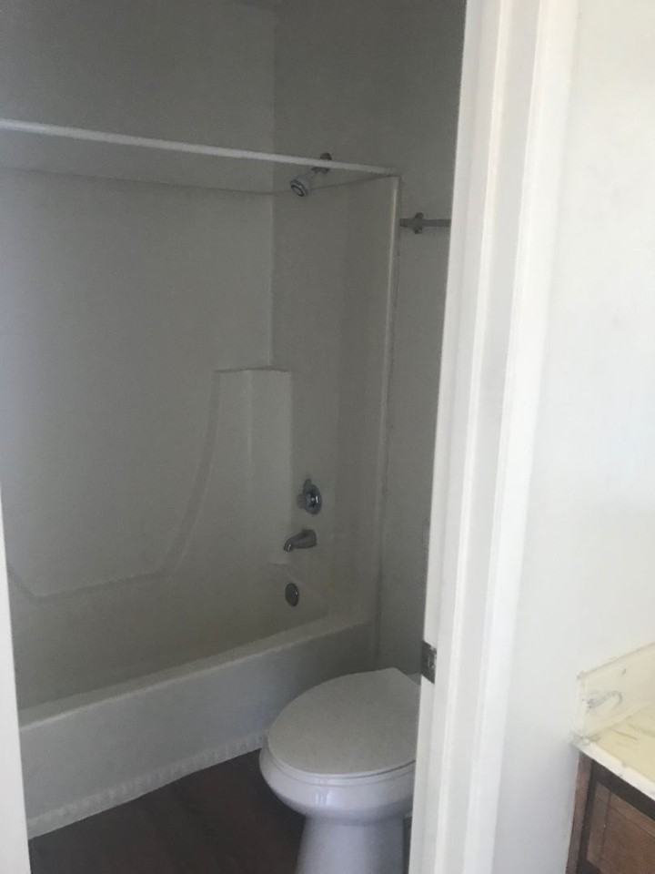 888 Greenfield Ave #S - Photo 5 of 6