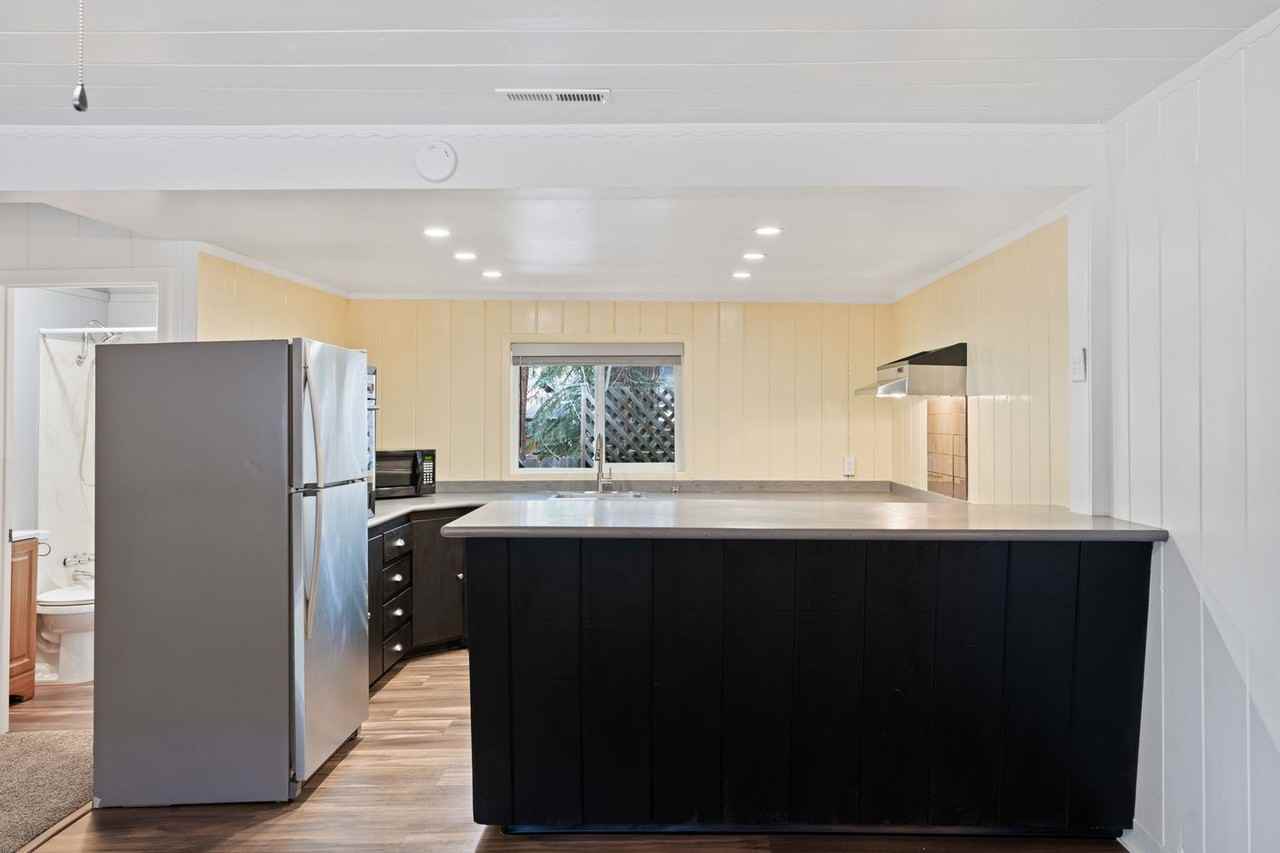 2224 Helen Ave #B - Photo 4 of 19