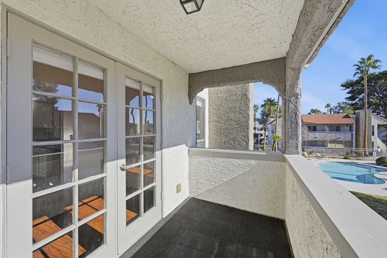 2212 Sunfish Dr #D - Photo 7 of 44